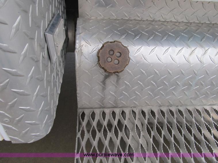 image for item A5419 1995 Freightliner FL60 rescue vehicle