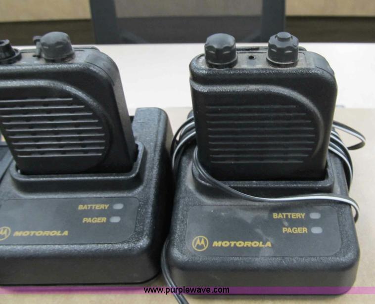 image for item A5427 (10) Motorola pagers