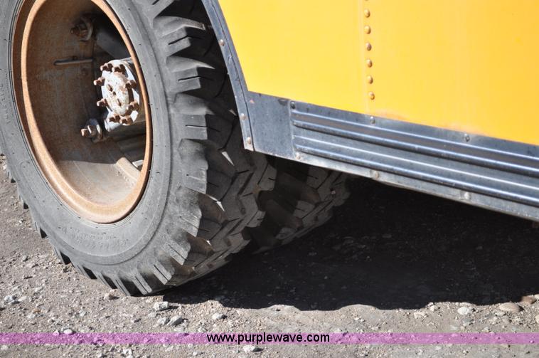 image for item A5844 1984 Chevrolet Bluebird C60 school bus