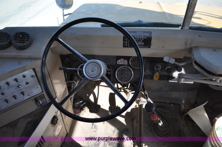 image for item A5844 1984 Chevrolet Bluebird C60 school bus