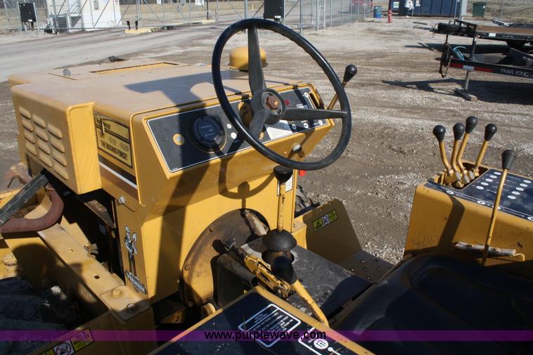 image for item A6962 Vermeer V-430A trencher