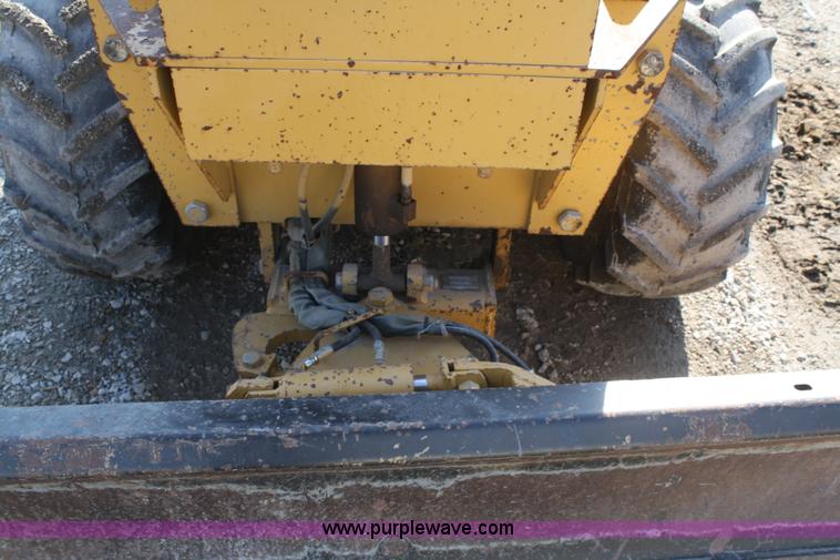 image for item A6962 Vermeer V-430A trencher