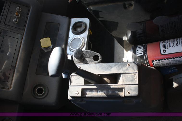 image for item A6963 1992 GMC W7000 street sweeper