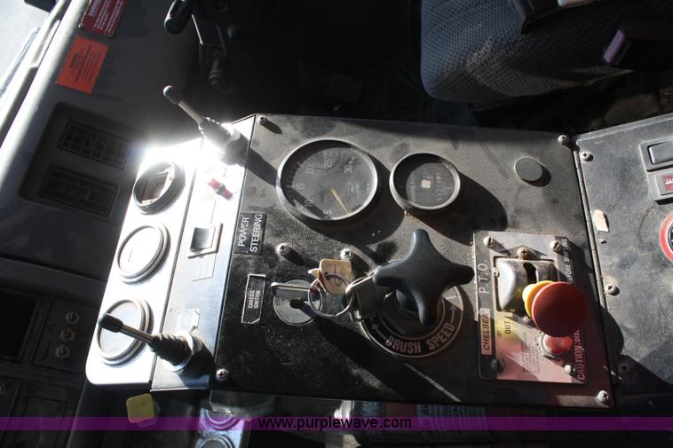 image for item A6963 1992 GMC W7000 street sweeper