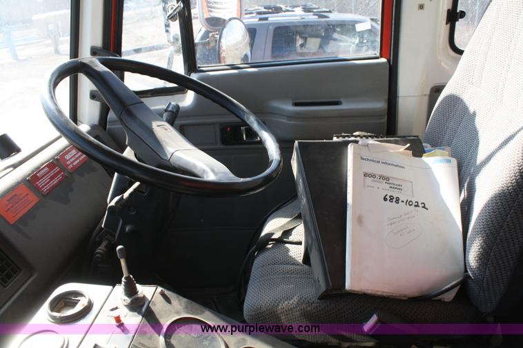 image for item A6963 1992 GMC W7000 street sweeper