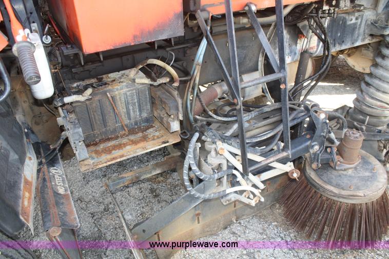 image for item A6963 1992 GMC W7000 street sweeper