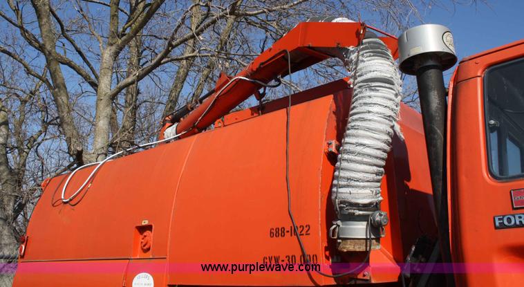 image for item A6963 1992 GMC W7000 street sweeper