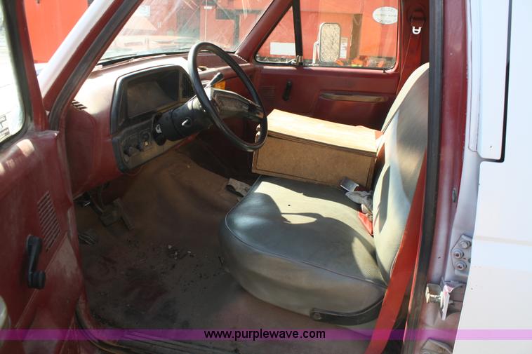 image for item A6964 1991 Ford F350 crew cab utility truck