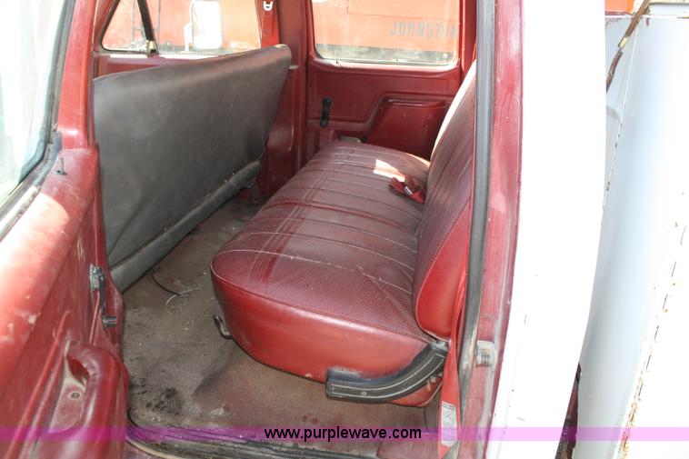 image for item A6964 1991 Ford F350 crew cab utility truck