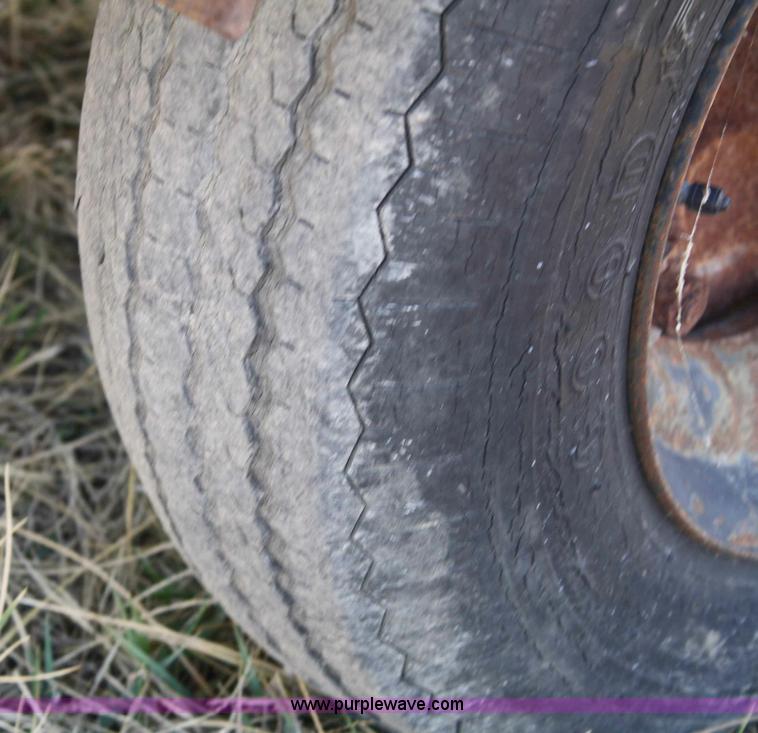 image for item A6974 Harnischfeger portable welder