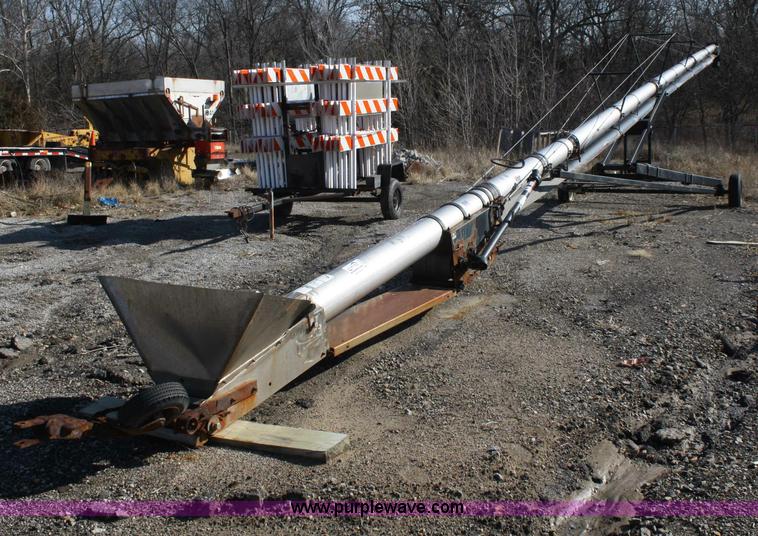 image for item A6975 Batco 1385S conveyor