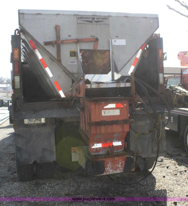 image for item A6976 1991 International 4900 dump truck