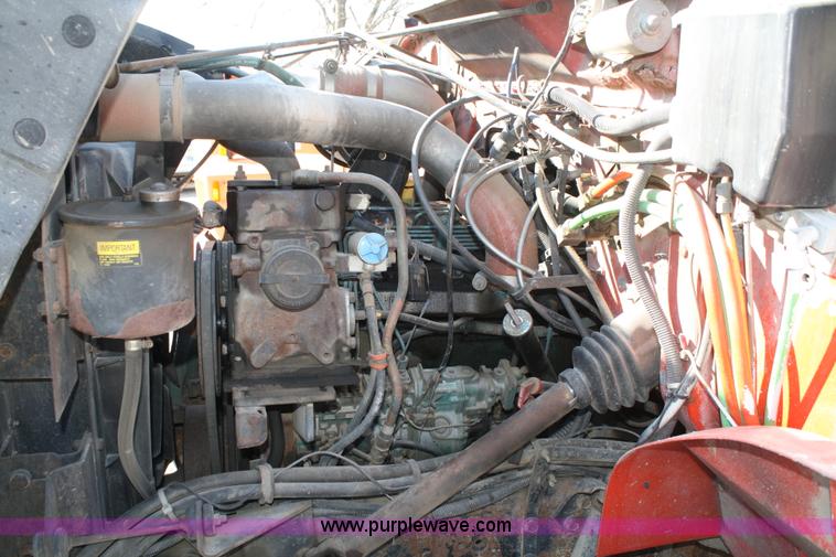 image for item A6976 1991 International 4900 dump truck