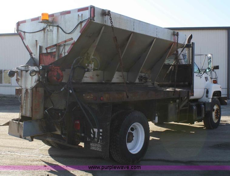 image for item A6986 2000 GMC C8500 flatbed truck