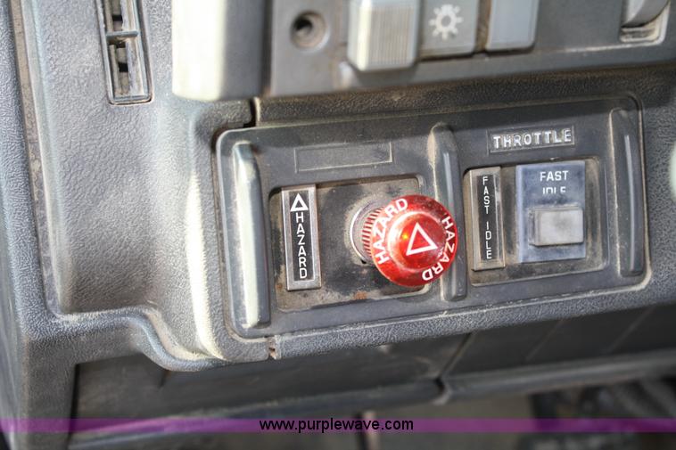 image for item A6986 2000 GMC C8500 flatbed truck