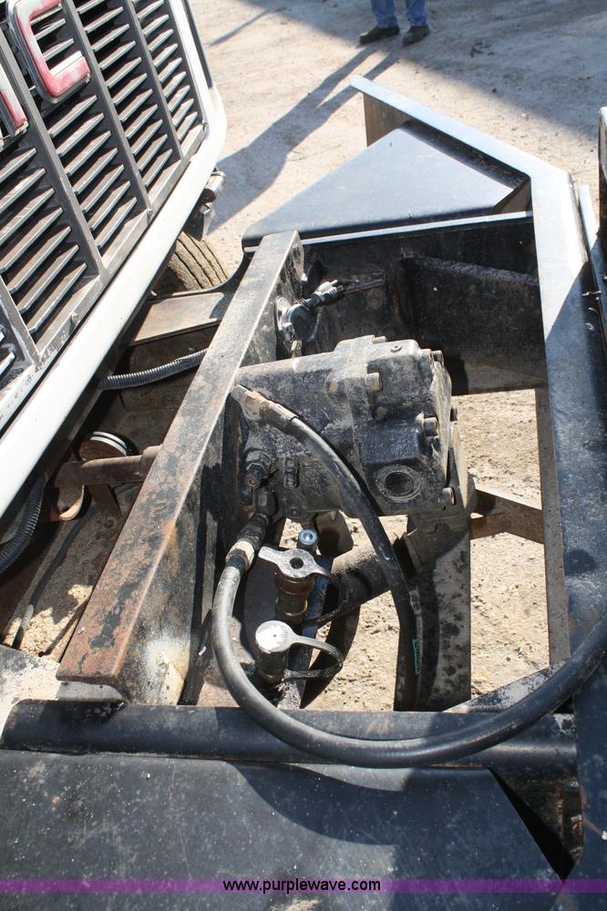 image for item A6986 2000 GMC C8500 flatbed truck