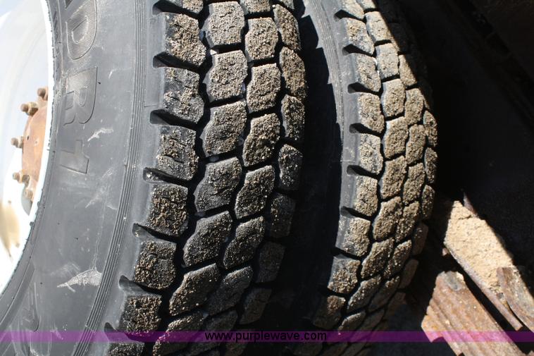 image for item A6986 2000 GMC C8500 flatbed truck