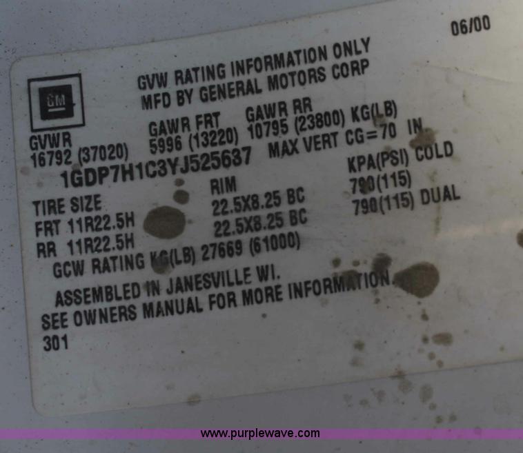 image for item A6986 2000 GMC C8500 flatbed truck