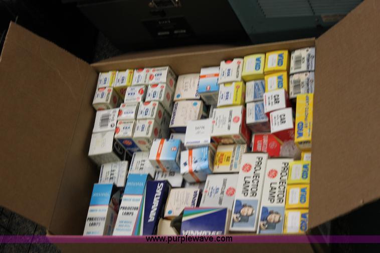 image for item A7301 Assorted electronics