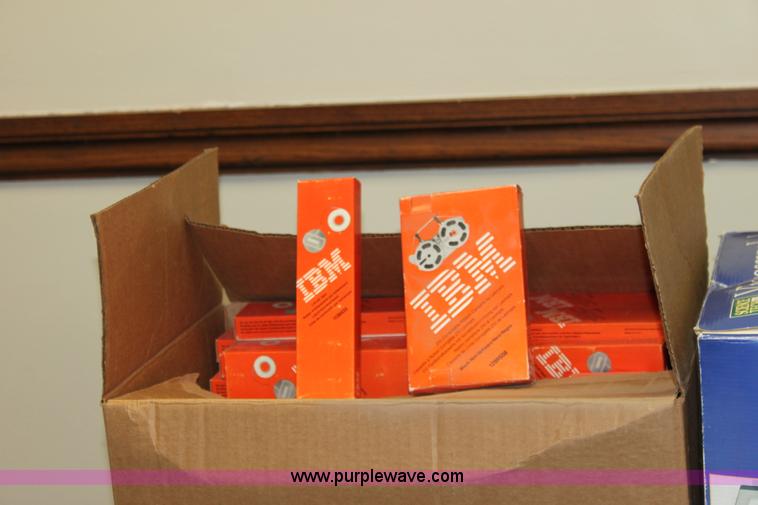 image for item A7301 Assorted electronics