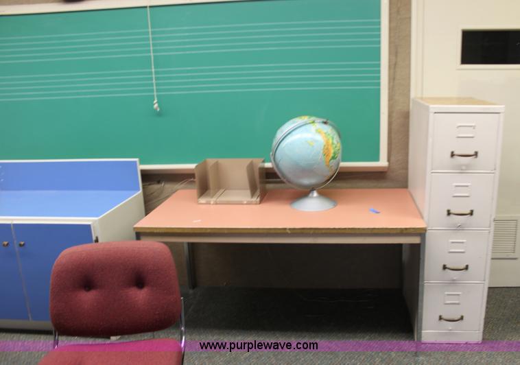 image for item A7303 (30) student desks with chairs