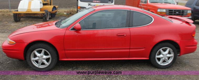 image for item A7306 2001 Oldsmobile Alero GL