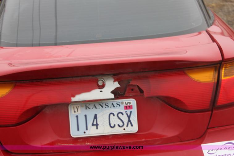 image for item A7308 2001 Saturn SC2