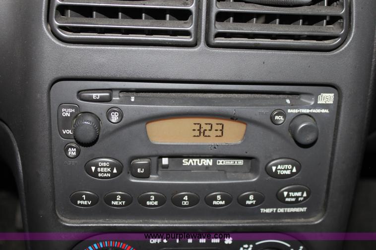 image for item A7308 2001 Saturn SC2