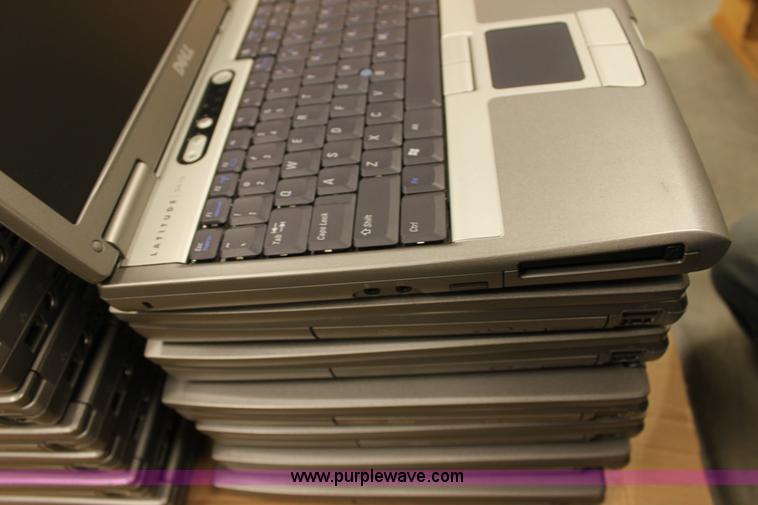 image for item A7327 (20) Dell D610 laptop computers