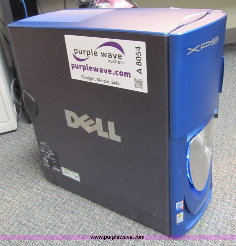 image for item A8054 2004 Dell Dimension XPS Gen 3 desktop server