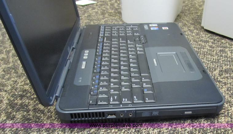 image for item A8060 2005 HP NX9600 laptop