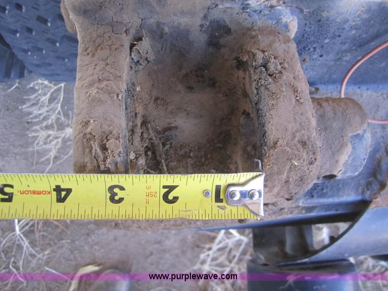 image for item B5660 1970 International Loadstar 1600 truck cab and chassis