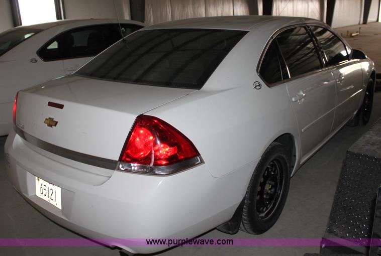image for item B8959 2006 Chevrolet Impala Police