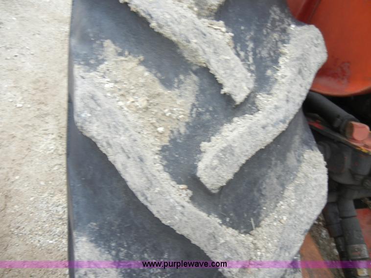 image for item C4003 International 600 tractor