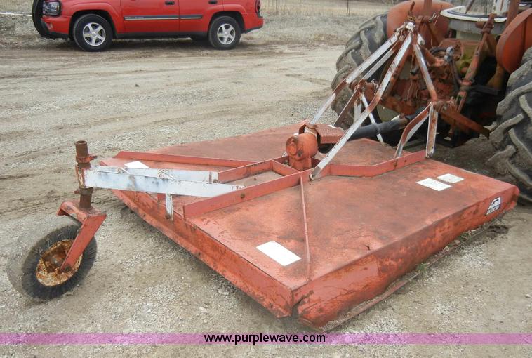 image for item C4003 International 600 tractor