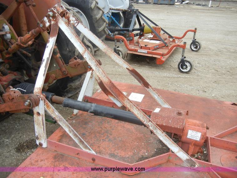 image for item C4003 International 600 tractor