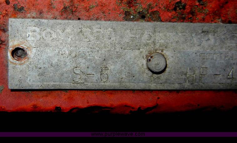 image for item C4003 International 600 tractor