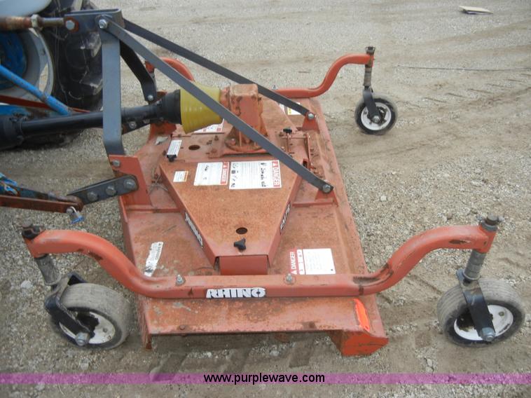 image for item C4004 Ford 3400 tractor