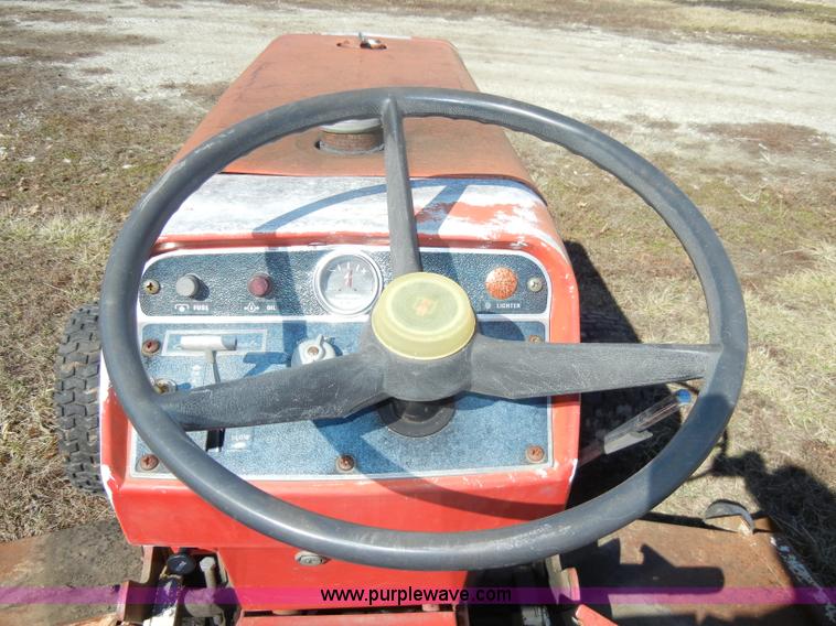 image for item C4026 International 184 tractor