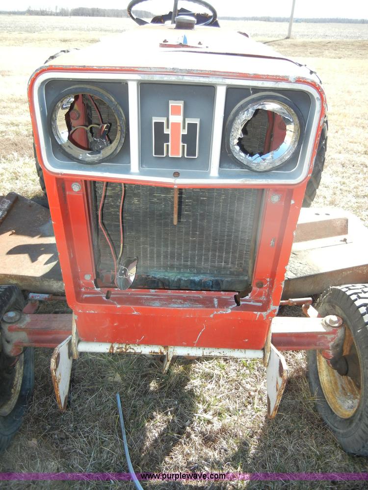 image for item C4026 International 184 tractor