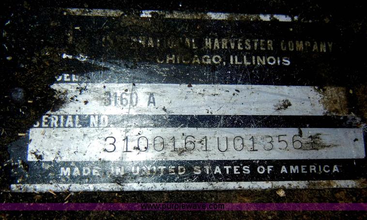 image for item C4026 International 184 tractor