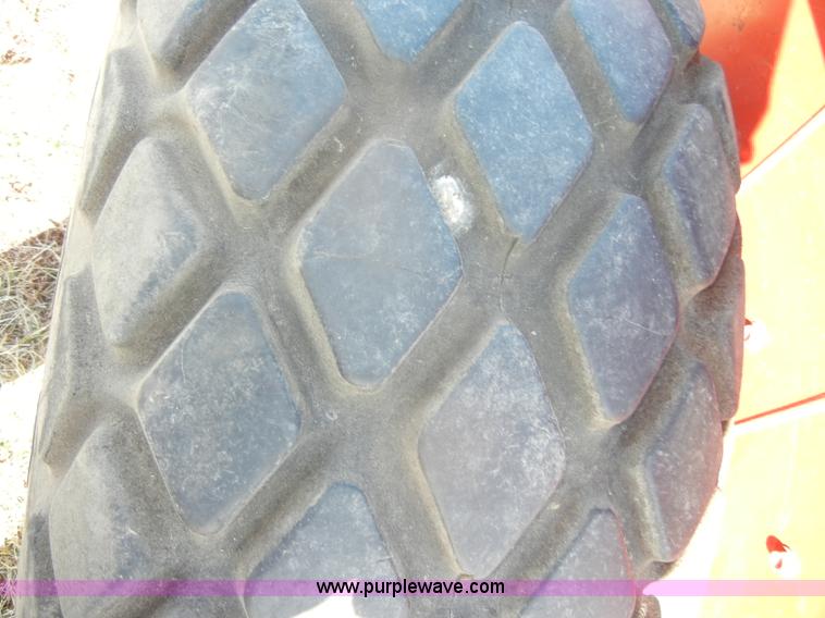 image for item C4026 International 184 tractor