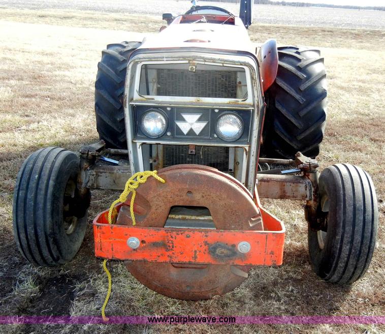 image for item C4027 Massey-Ferguson 245 tractor