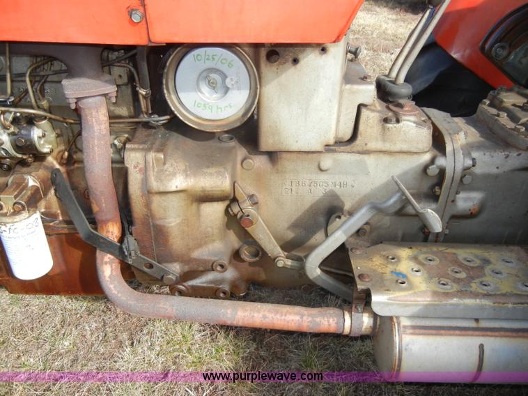 image for item C4027 Massey-Ferguson 245 tractor