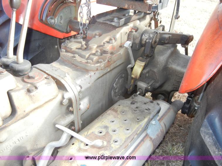 image for item C4027 Massey-Ferguson 245 tractor