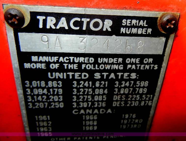 image for item C4027 Massey-Ferguson 245 tractor