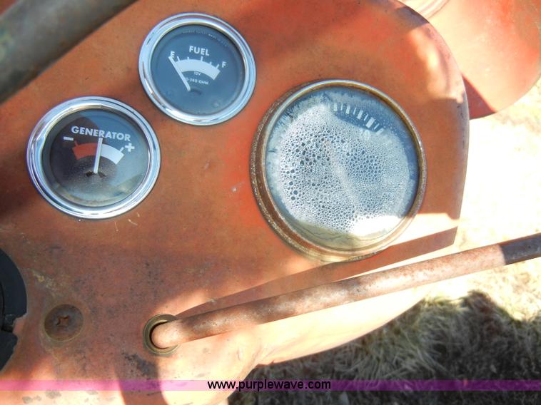 image for item C4028 Massey-Ferguson 135 tractor