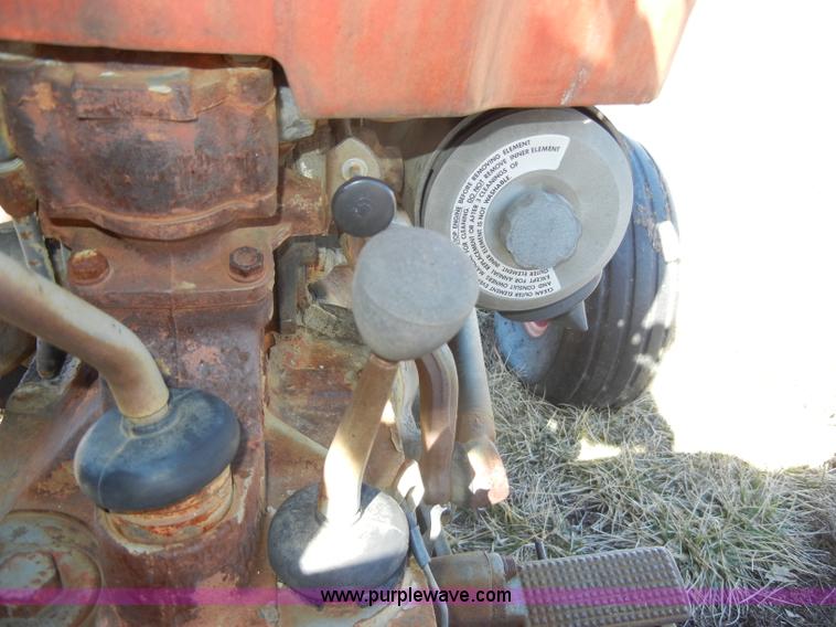 image for item C4028 Massey-Ferguson 135 tractor