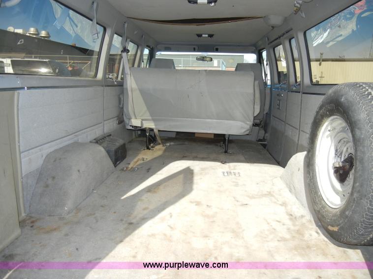 image for item C4030 1995 Chevrolet Beauville G20 van