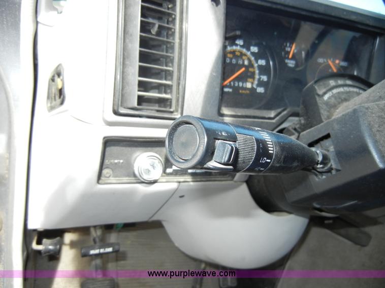 image for item C4030 1995 Chevrolet Beauville G20 van